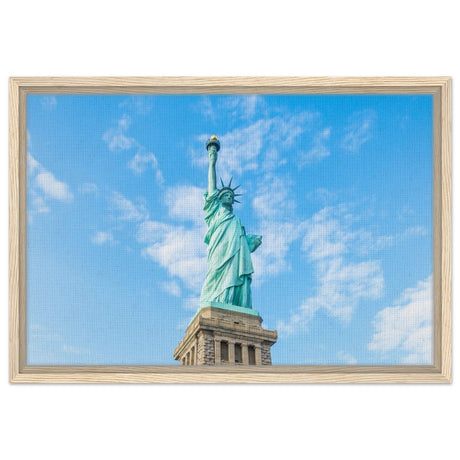 Statue of Liberty | New York City | City Wall art print - Framed Canvas - 40x60 cm / 16x24″ - Wood frame